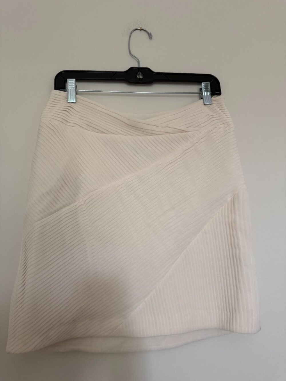 Reiss Pleated A Line Mini Skirt Minimalist Chic Quiet Luxury Cream - 4